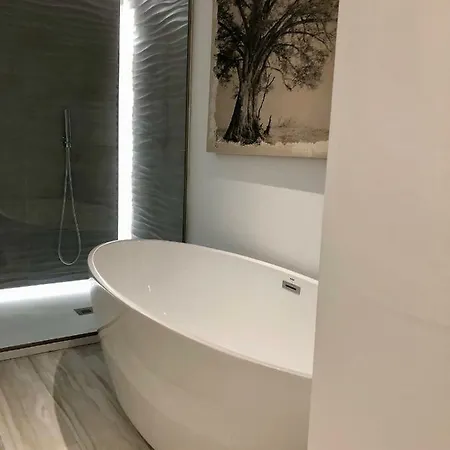 Apartment Luxury In La Isla, Walking Distance To Puerto Banus Marbella